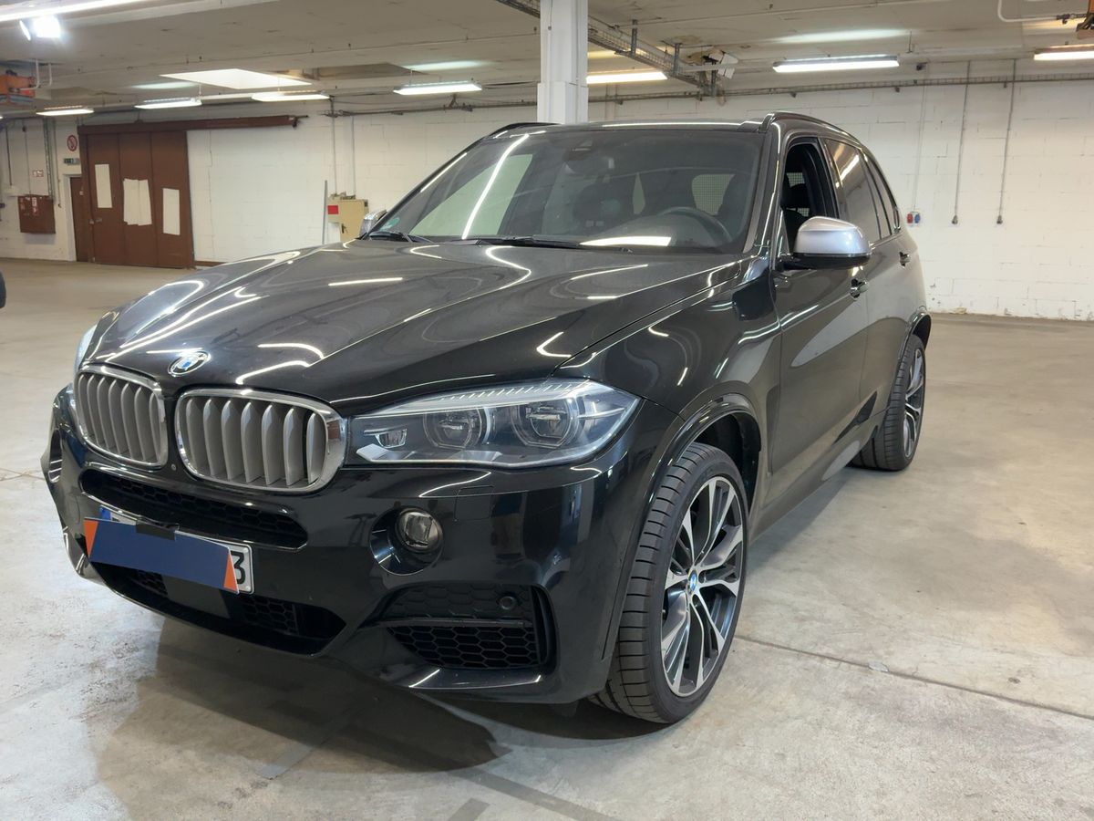 BMW X5 M50d