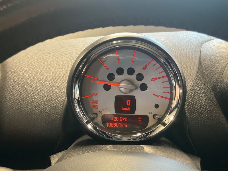 MINI Countryman Cooper SD — zdjęcie 13