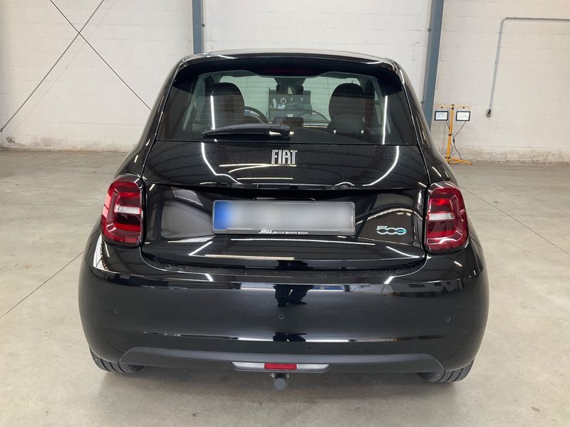Fiat 500e electric drive 70 kW Action — zdjęcie 5