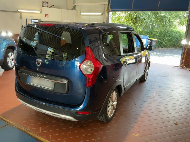 Dacia Lodgy 1.3 TCe Stepway — zdjęcie 6