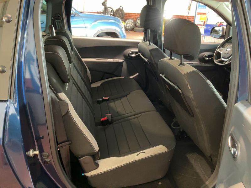 Dacia Lodgy 1.3 TCe Stepway — zdjęcie 14