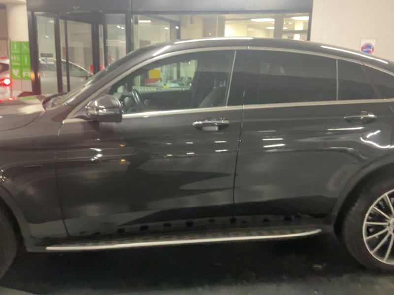 Mercedes-Benz GLC-Klasse GLC 300e 4Matic AMG Line — zdjęcie 4