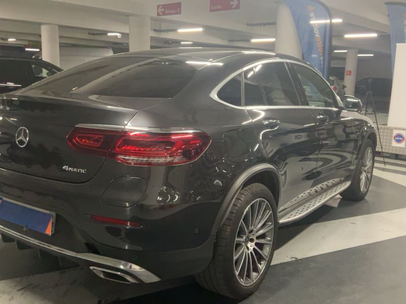 Mercedes-Benz GLC-Klasse GLC 300e 4Matic AMG Line — zdjęcie 6