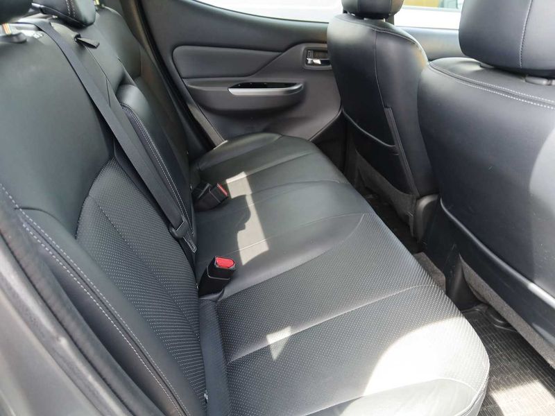 Fiat Fullback 2.4 JTD Double Cab LX Basis — zdjęcie 14