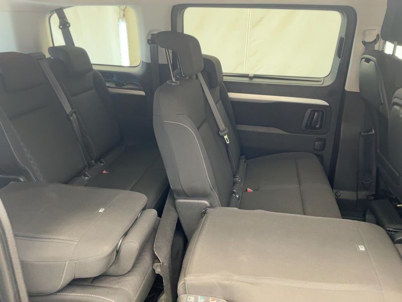 Opel Zafira Life 2.0 Diesel Edition M (L2) — zdjęcie 14