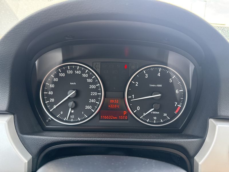 BMW 3er 320i — zdjęcie 12