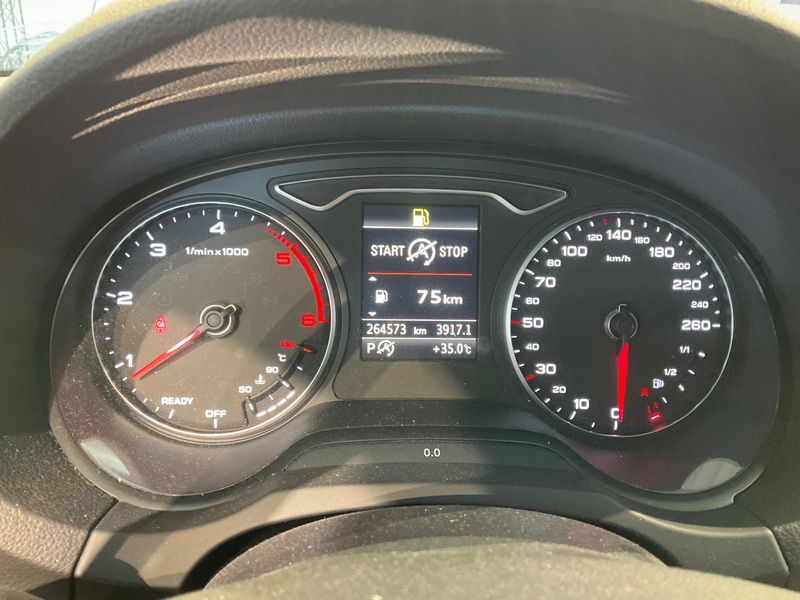 Audi A3 Limousine 1.6 TDI Ambiente 2016 – снимка 18