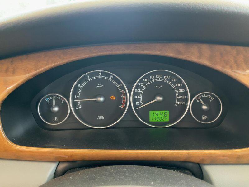 Jaguar X-TYPE 2.5 V6 Executive — zdjęcie 4