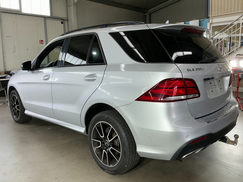 Mercedes-Benz GLE-Klasse GLE 250 d 4Matic AMG Line 2017 – снимка 6