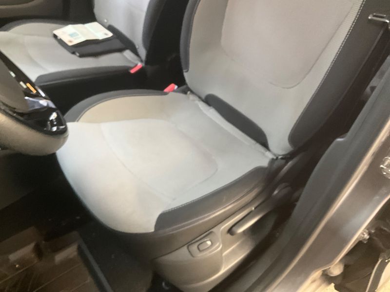 Renault Captur 1.2 TCe Luxe 2014 – снимка 28