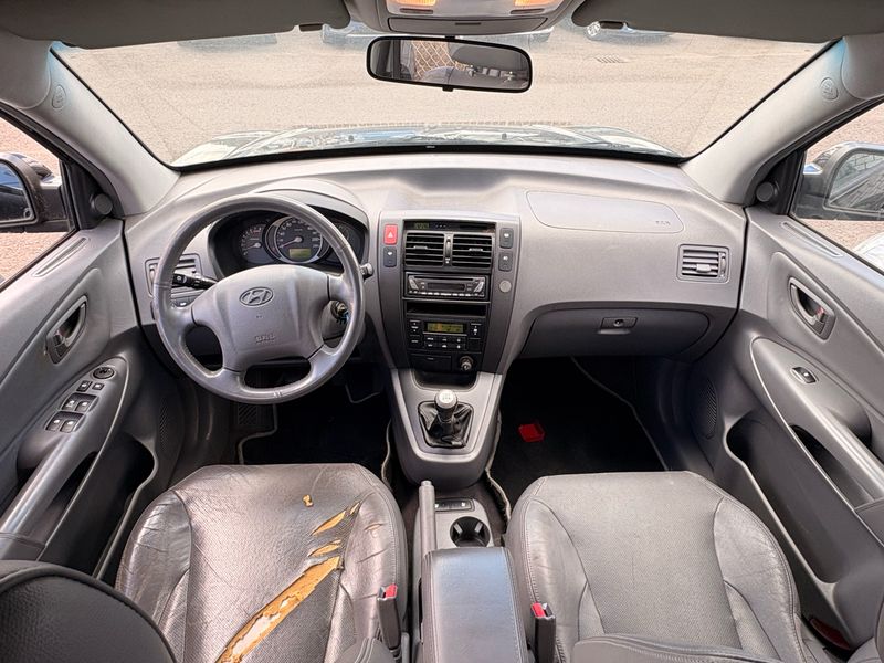 Hyundai Tucson 2.0 Style — zdjęcie 10