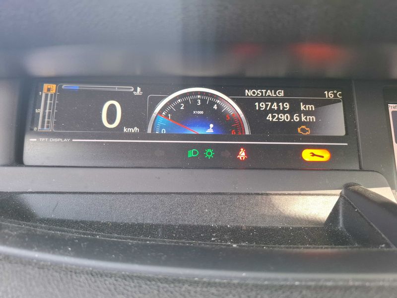 Renault Grand Scenic 1.6 dCi BOSE Edition — zdjęcie 12