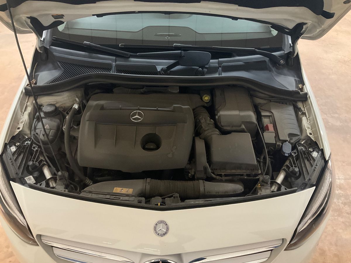 Mercedes-Benz B-Klasse 2017 — photo 27