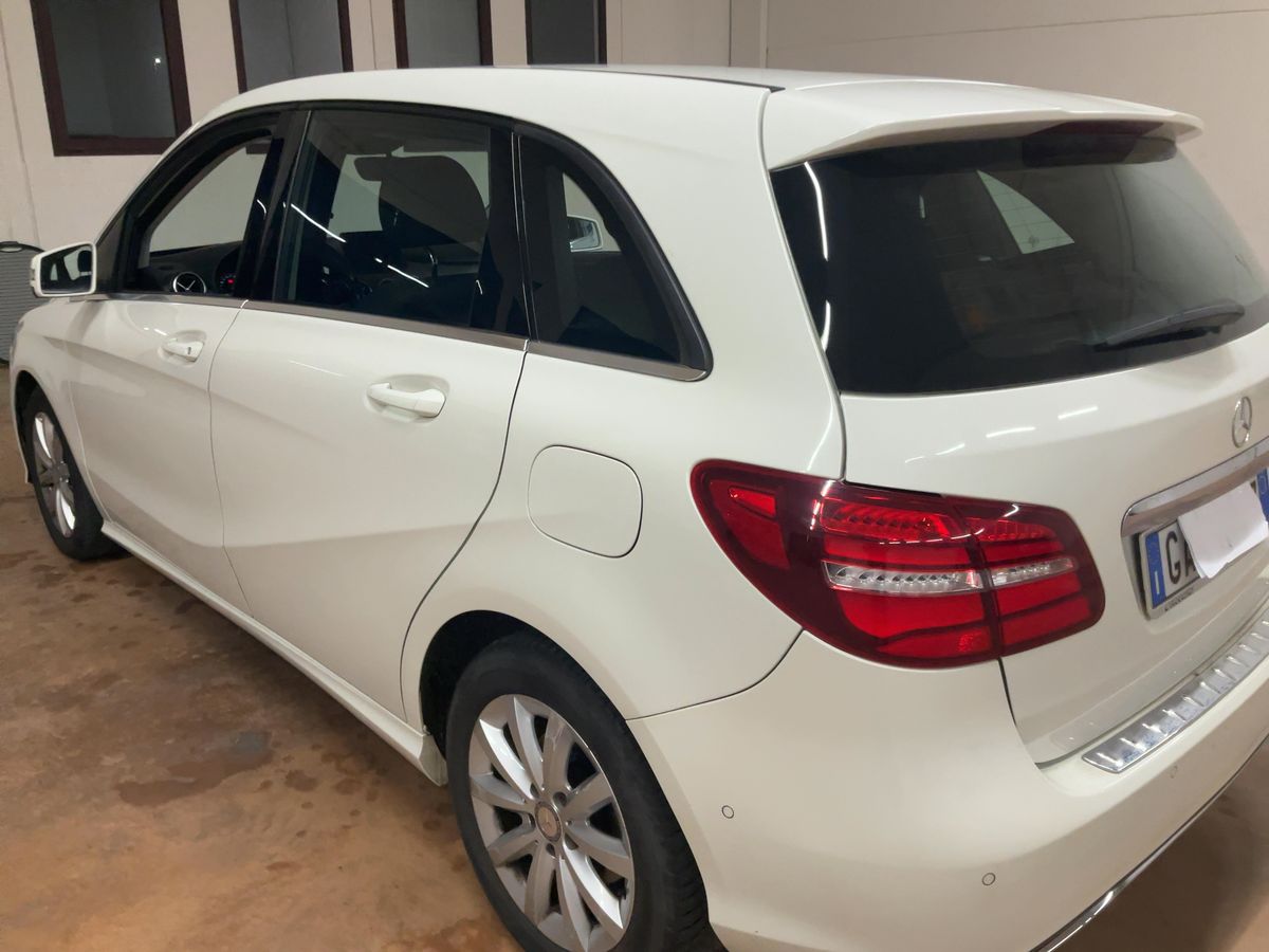 Mercedes-Benz B-Klasse 2017 — photo 7