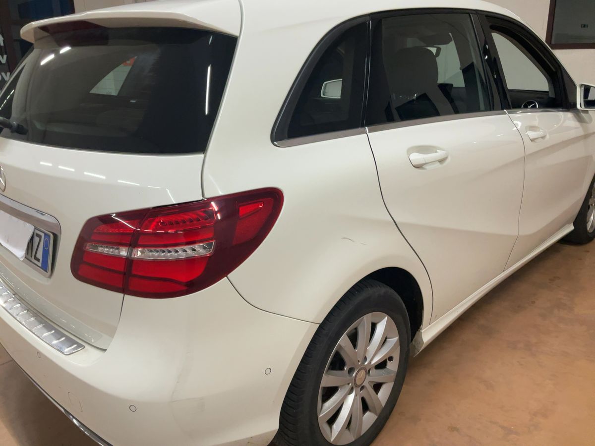 Mercedes-Benz B-Klasse 2017 — photo 9