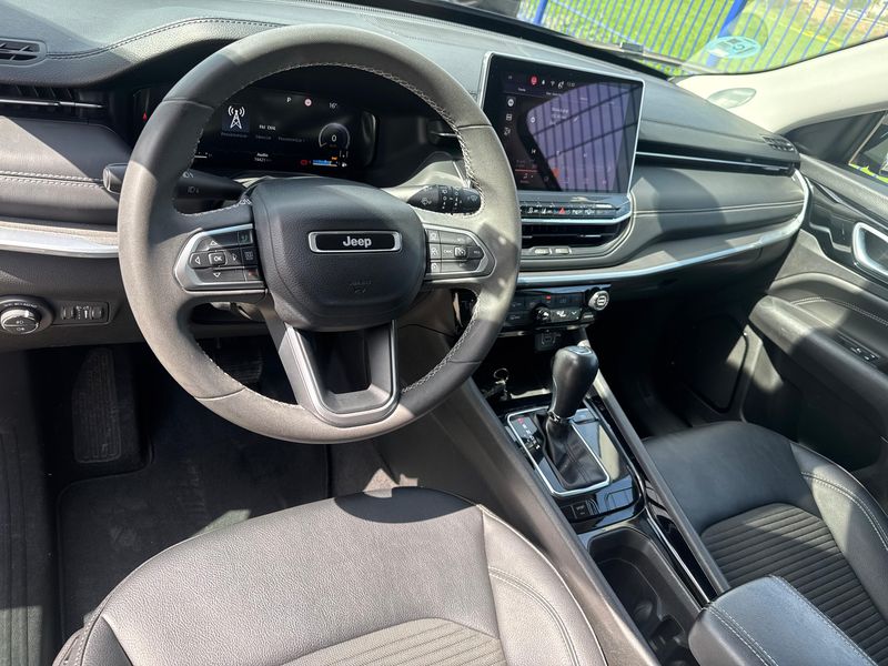 Jeep Compass 1.3 T-GDi Limited FWD — zdjęcie 25