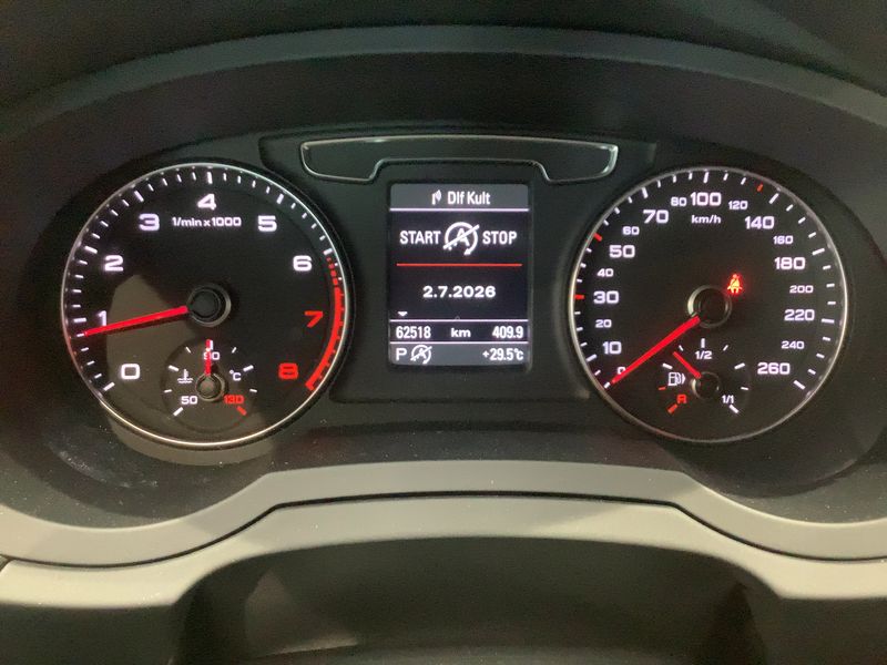 Audi Q3 2.0 TFSI quattro Sport 2015 – снимка 19