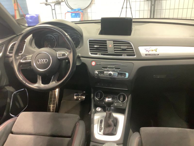 Audi Q3 2.0 TFSI quattro Sport 2015 – снимка 18