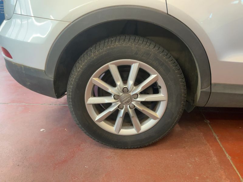 Audi Q3 2.0 TDI Ambiente 2014 – снимка 9