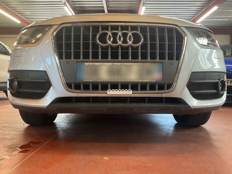 Audi Q3 2.0 TDI Ambiente 2014 – снимка 35