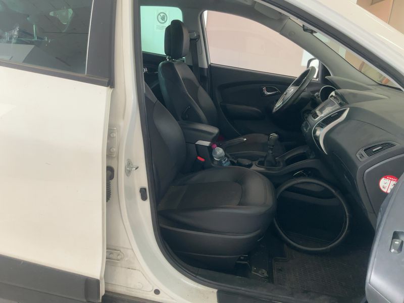 Hyundai ix35 1.7 CRDi Style 2WD 2012 – снимка 16