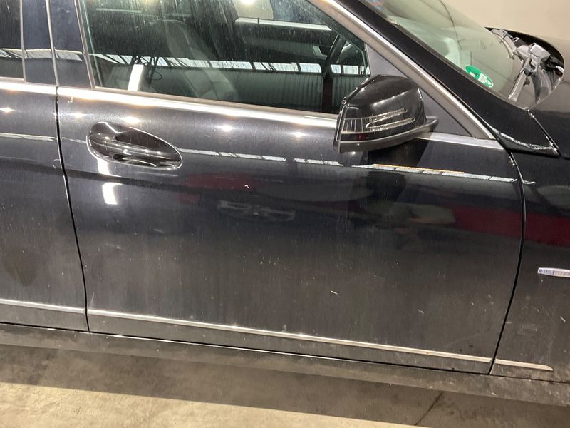 Mercedes-Benz C-Klasse C 200 CDI T BlueEfficiency Avantgarde 2011 – снимка 24