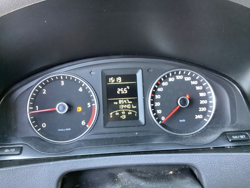 Volkswagen T5 Transporter 2.0 TDI Kasten lang 2014 – снимка 19