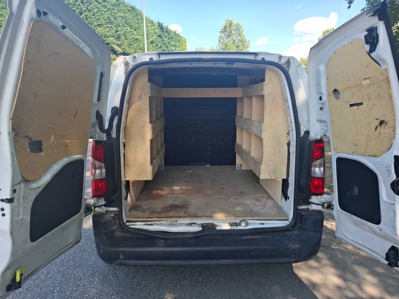 Peugeot Partner 1.5 Blue-HDi Premium L1 2022 – снимка 9