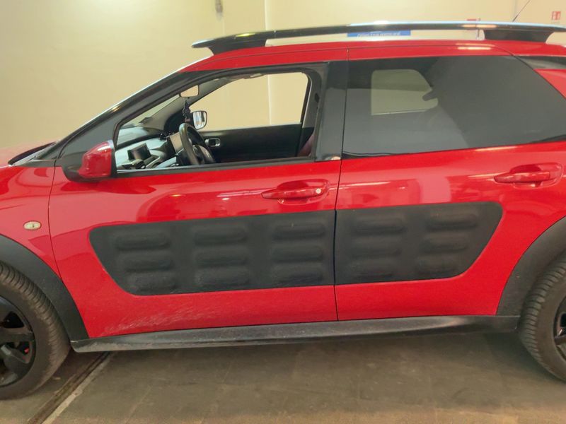 Citroen C4 Cactus 1.6 Blue-HDi Shine — zdjęcie 4