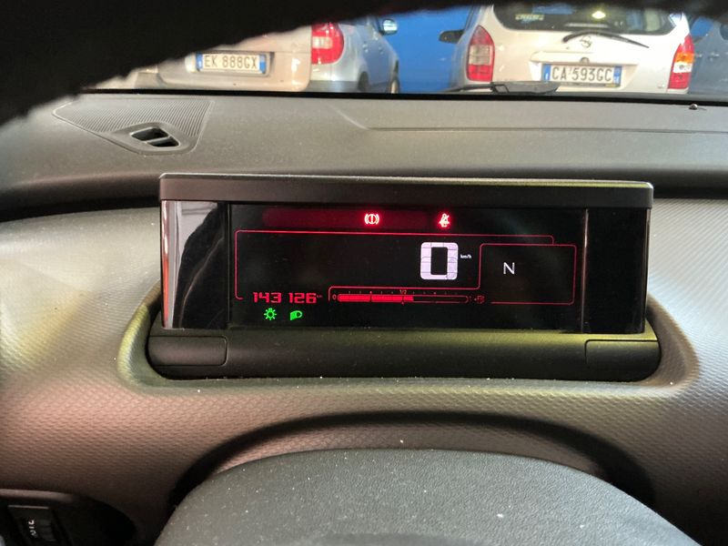 Citroen C4 Cactus 1.6 Blue-HDi Shine — zdjęcie 13