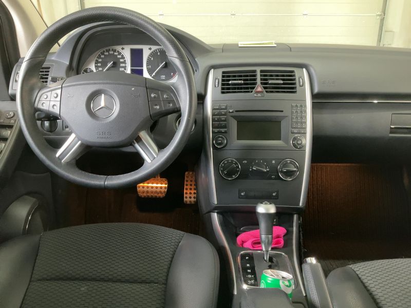 Mercedes-Benz B-Klasse B 180 — zdjęcie 12