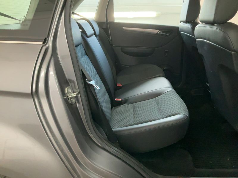 Mercedes-Benz B-Klasse B 180 — zdjęcie 14
