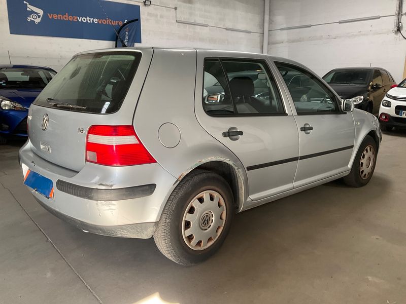 Volkswagen Golf IV 1.6 — zdjęcie 2