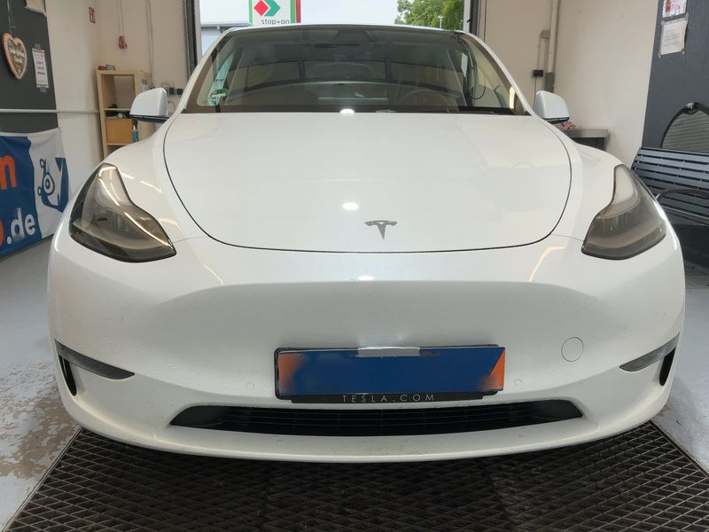 Tesla Model Y Performance Dual AWD AWD — zdjęcie 9