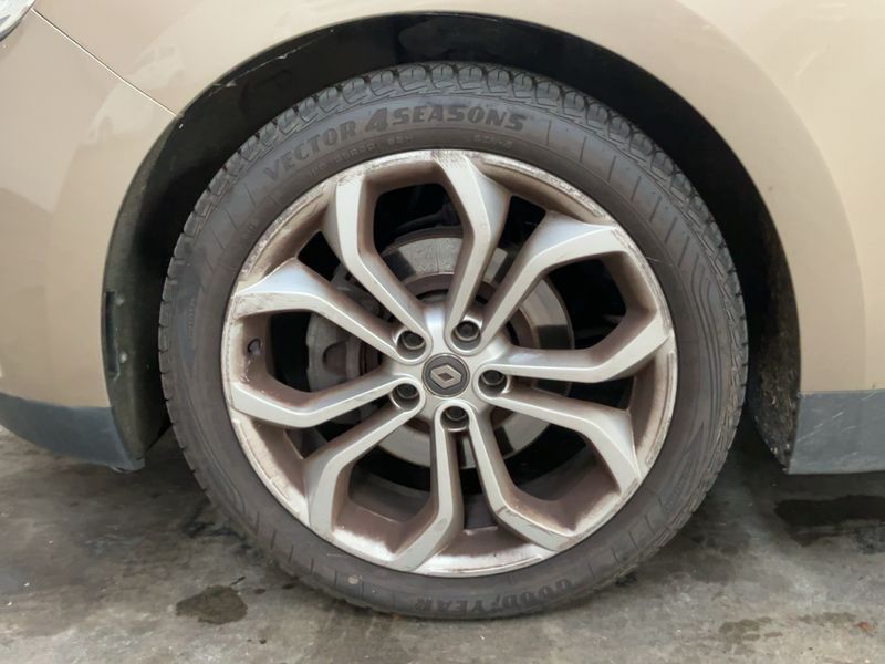 Renault Grand Scenic 1.6 dCi Energy Grand Business Edition 2018 – снимка 3