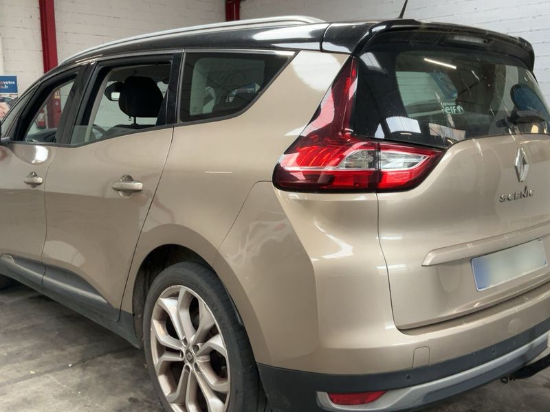 Renault Grand Scenic 1.6 dCi Energy Grand Business Edition — zdjęcie 3