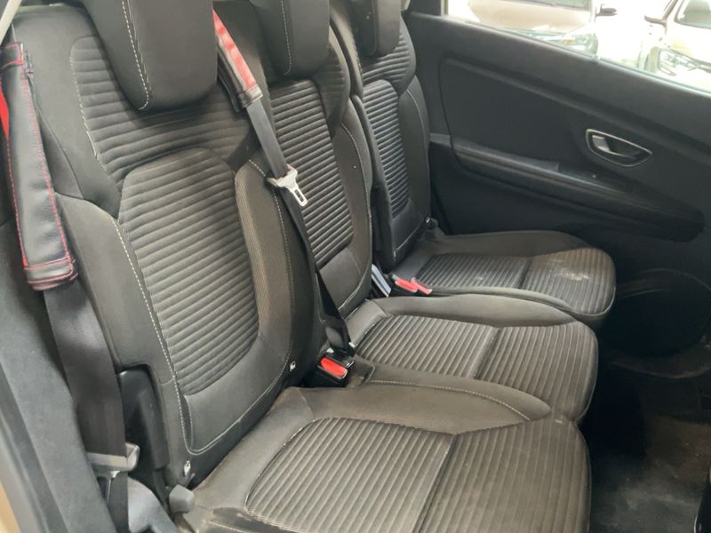 Renault Grand Scenic 1.6 dCi Energy Grand Business Edition — zdjęcie 14