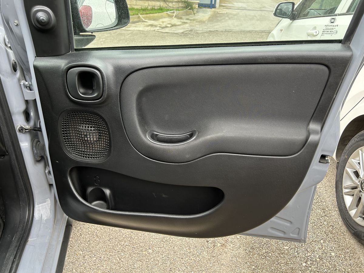 Fiat Panda 2022 — photo 31