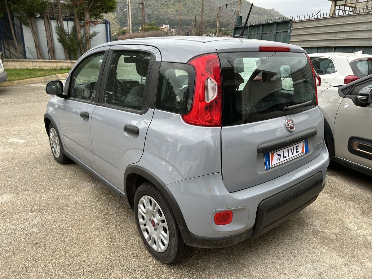 Fiat Panda 2022 — photo 4