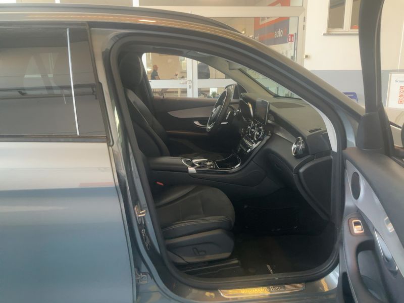 Mercedes-Benz GLC-Klasse GLC 250 d 4Matic Premium — zdjęcie 11