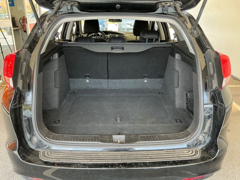 Honda Civic 1.6 DTEC Elegance — zdjęcie 10