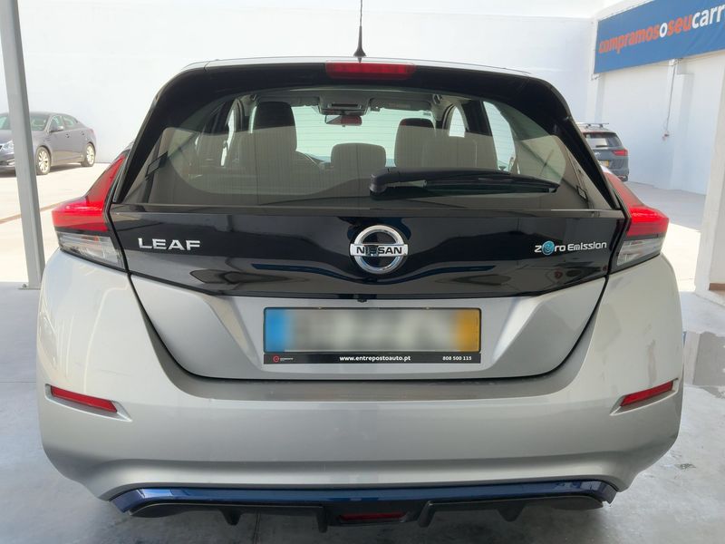 Nissan Leaf electric drive 110 kW Acenta — zdjęcie 5