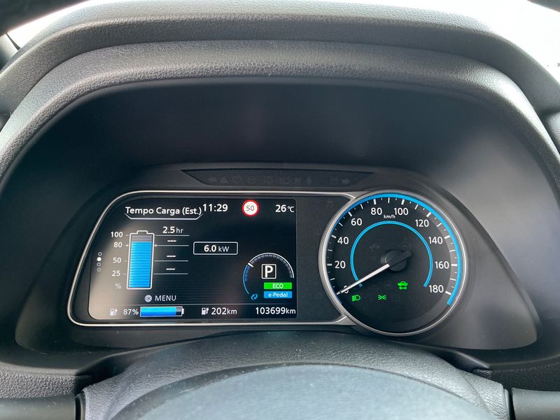 Nissan Leaf electric drive 110 kW Acenta — zdjęcie 13