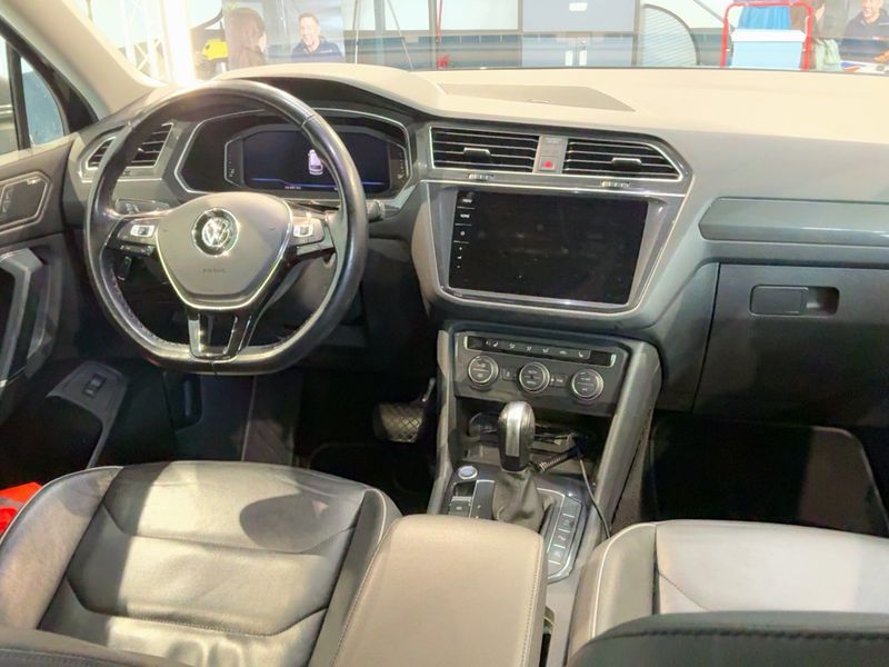 Volkswagen Tiguan Allspace 2.0 TSI Highline 4Motion — zdjęcie 12
