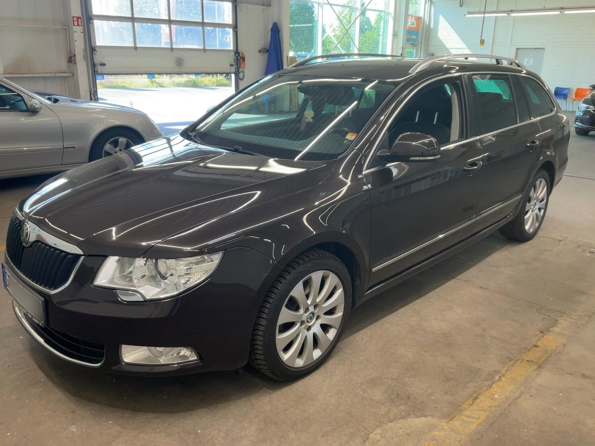 Skoda Superb 2012