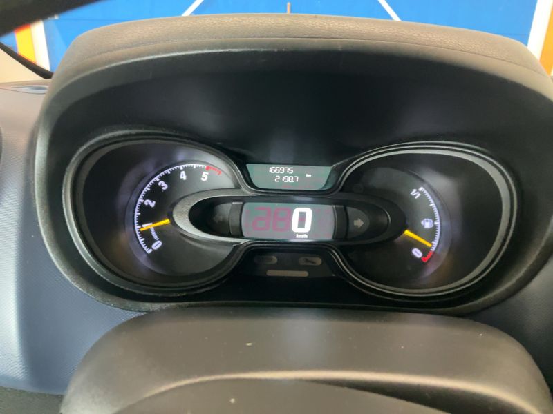 Opel Vivaro 1.6 CDTI Biturbo Combi L2H1 2,9t — zdjęcie 13