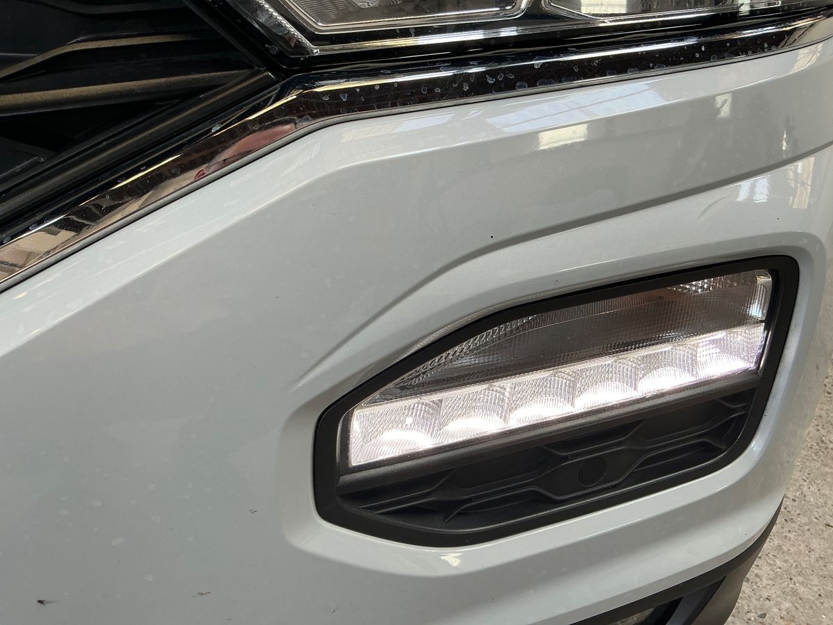 Volkswagen T-Roc 2021 — photo 3