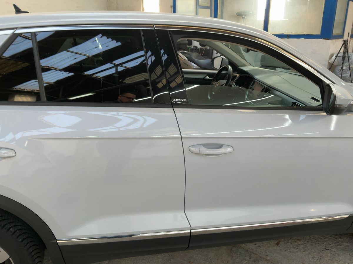 Volkswagen T-Roc 2021 — photo 11