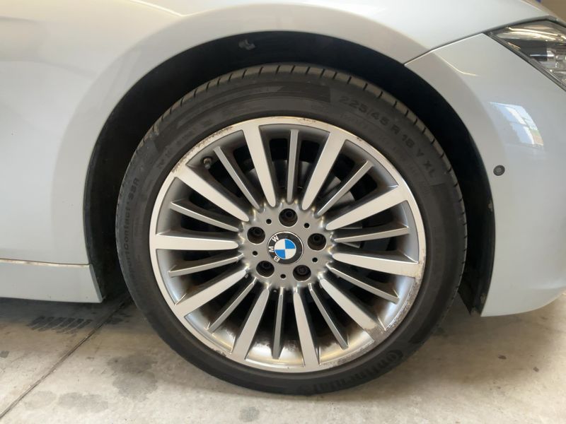 BMW 3er 318d Luxury Line 2017 – снимка 11