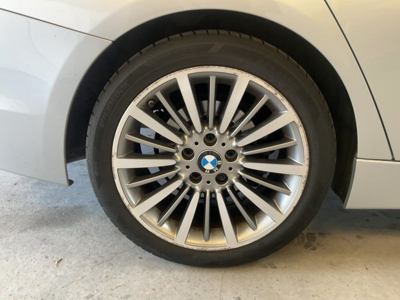 BMW 3er 318d Luxury Line 2017 – снимка 9
